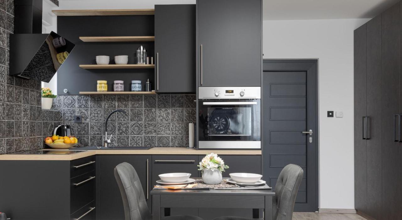 Apartman Downtown Dl Zagreb Exteriör bild